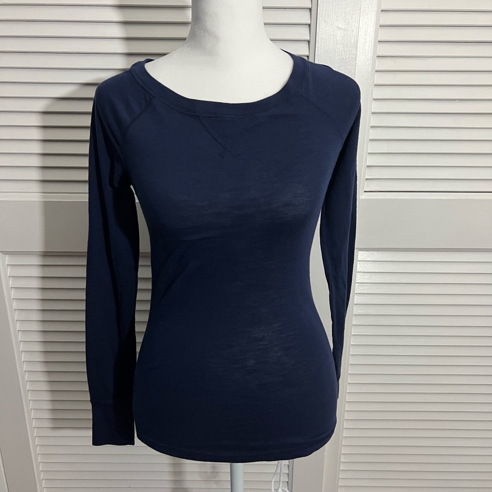 Long sleeve top